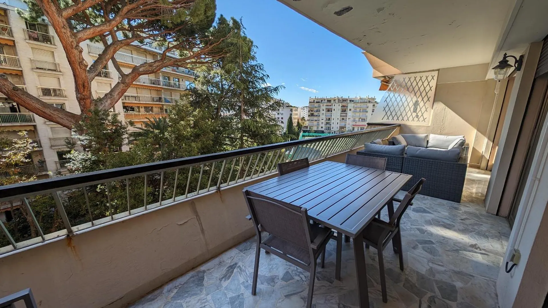 Apartment Lacour7 Palmes Dproperties Cannes France